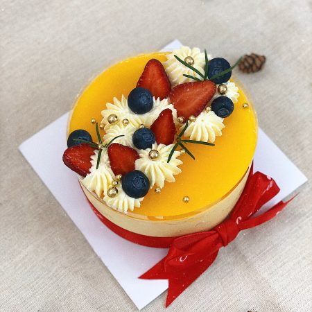 Bánh mousse trang trí như mẫu - Blisbi Bakery