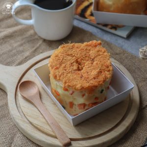 Bánh mì cuộn chà bông