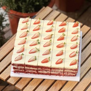 Set 30 miếng Red Velvet